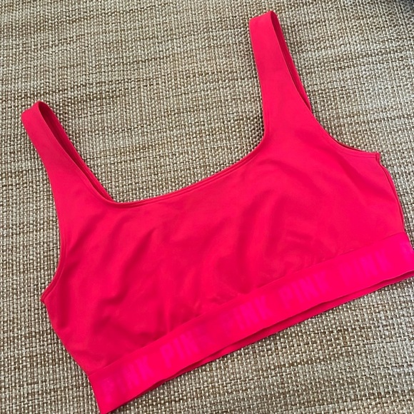 VS PINK Ultimate Unlined Sports Bra Size L - Picture 1 of 4